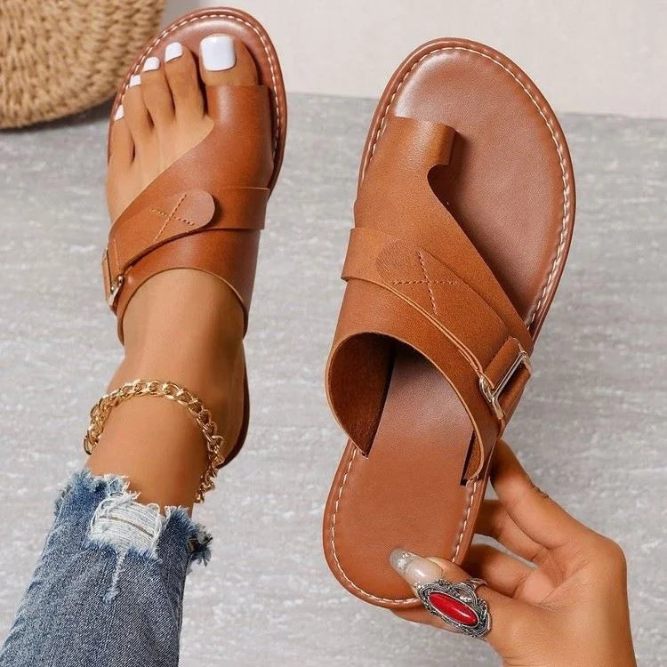 2026 Women New Fashionable Flat Heel Casual Women's Sandals