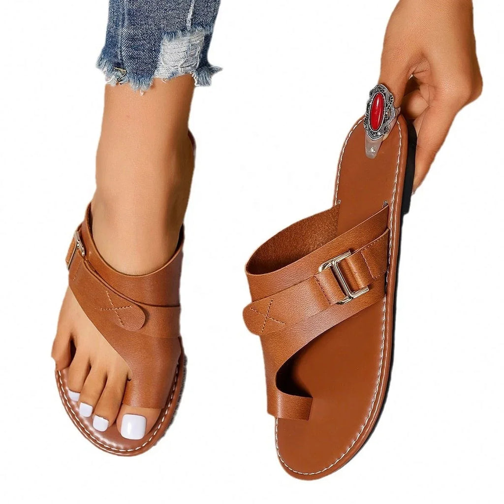 2026 Women New Fashionable Flat Heel Casual Women's Sandals