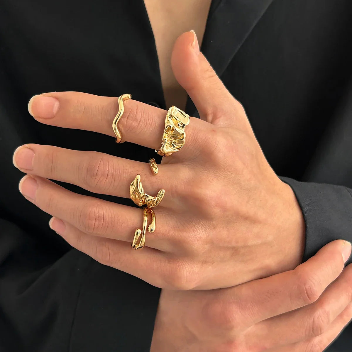 KunJoe 4Pcs Fashion Geometric Wavy Open Rings Set for Men Hip Hop Golden Color Hollow Out Irregular Ring Male Finger Jewelry